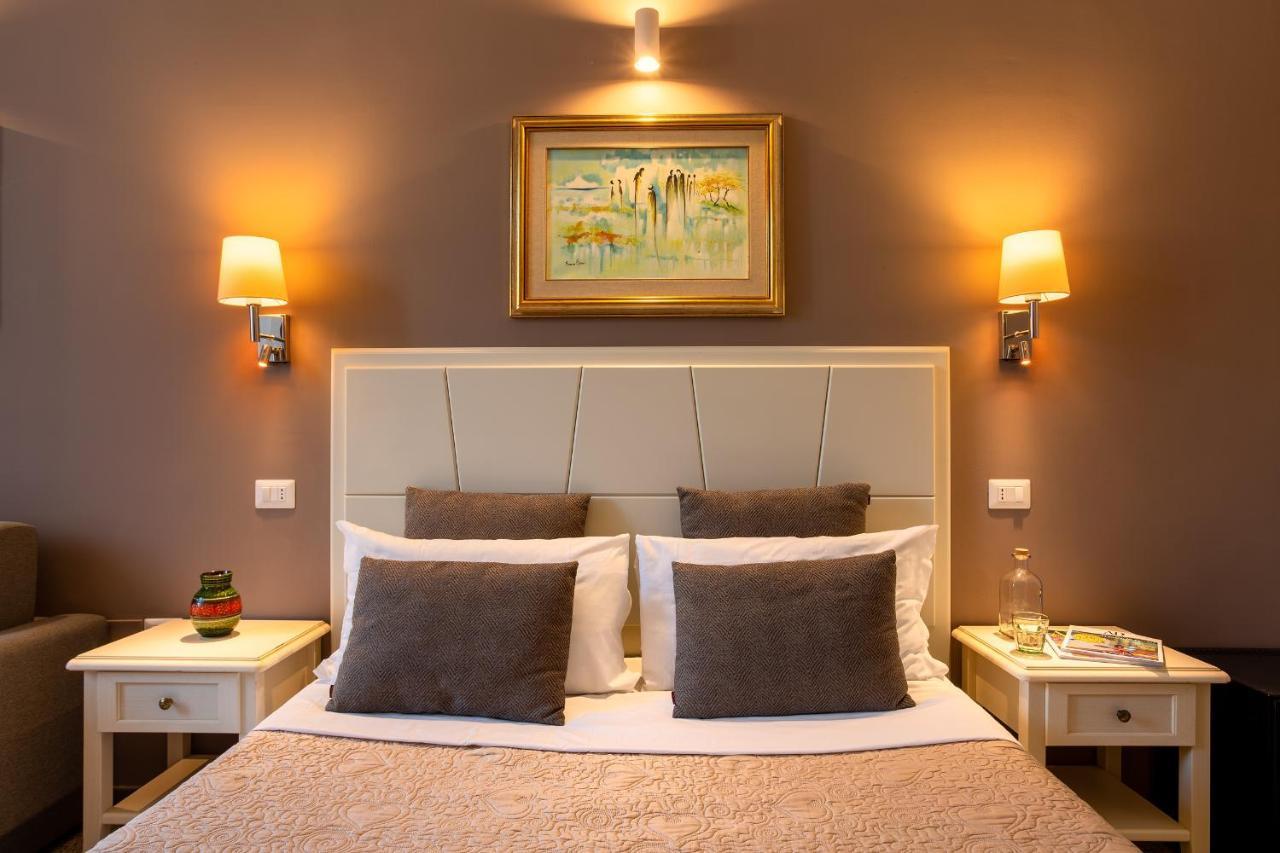 Marlin Rooms Cagliari Esterno foto