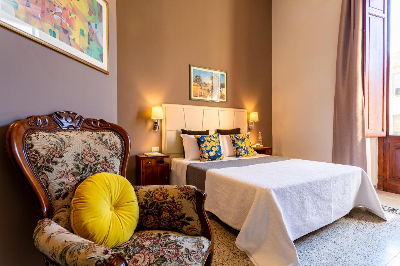 Marlin Rooms Cagliari Esterno foto