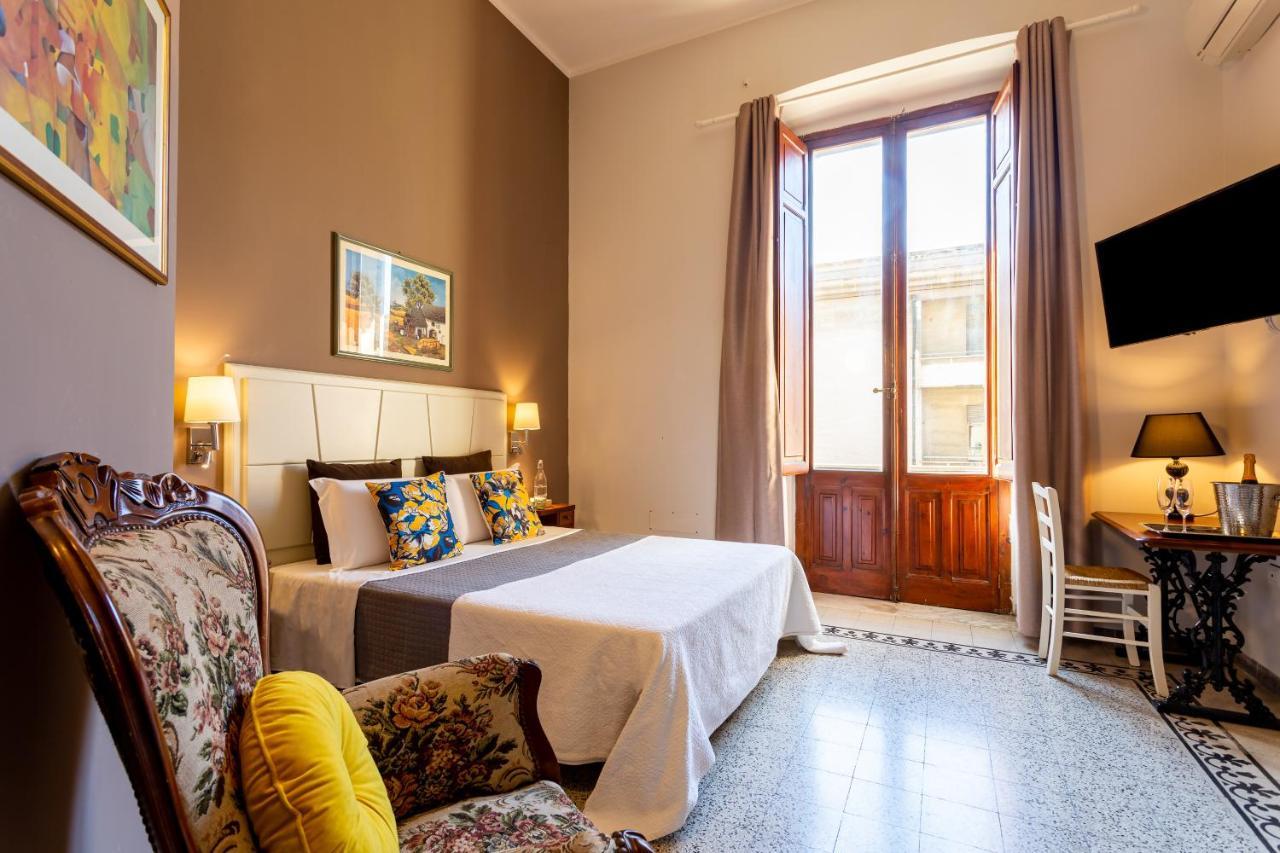 Marlin Rooms Cagliari Esterno foto