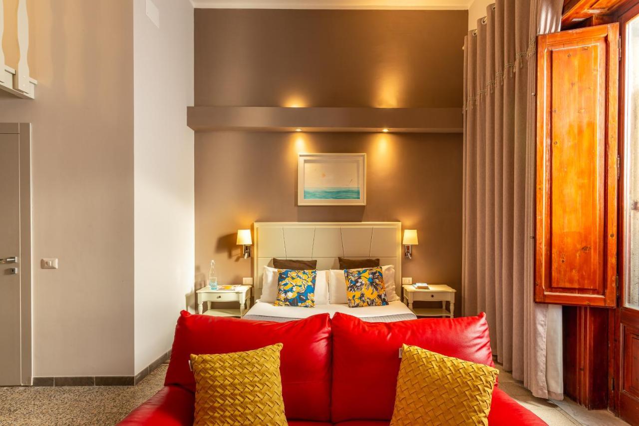 Marlin Rooms Cagliari Esterno foto