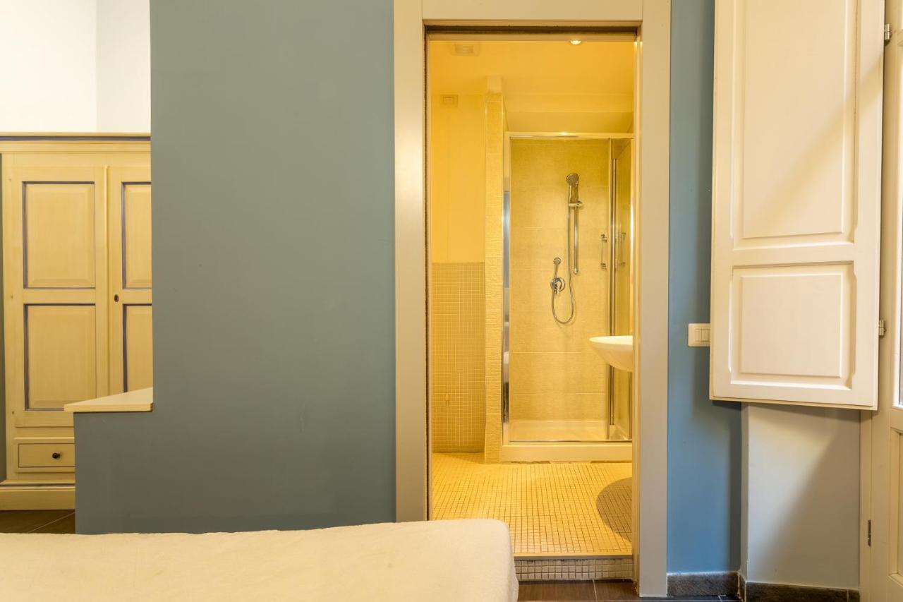 Marlin Rooms Cagliari Esterno foto